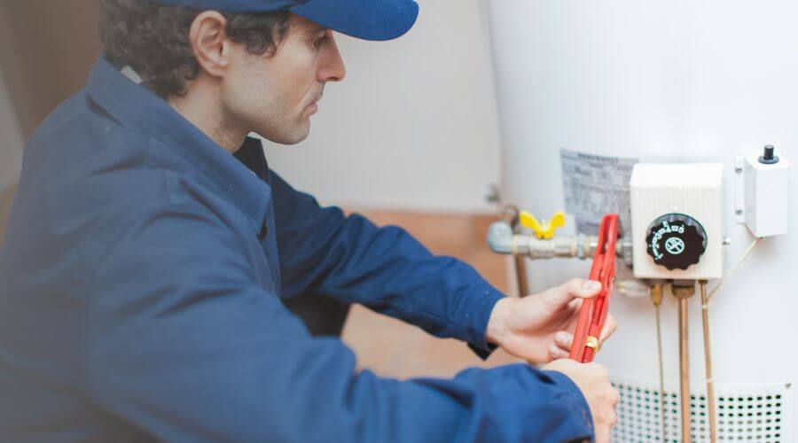 Expert burst pipe repair services in North Lima, OH